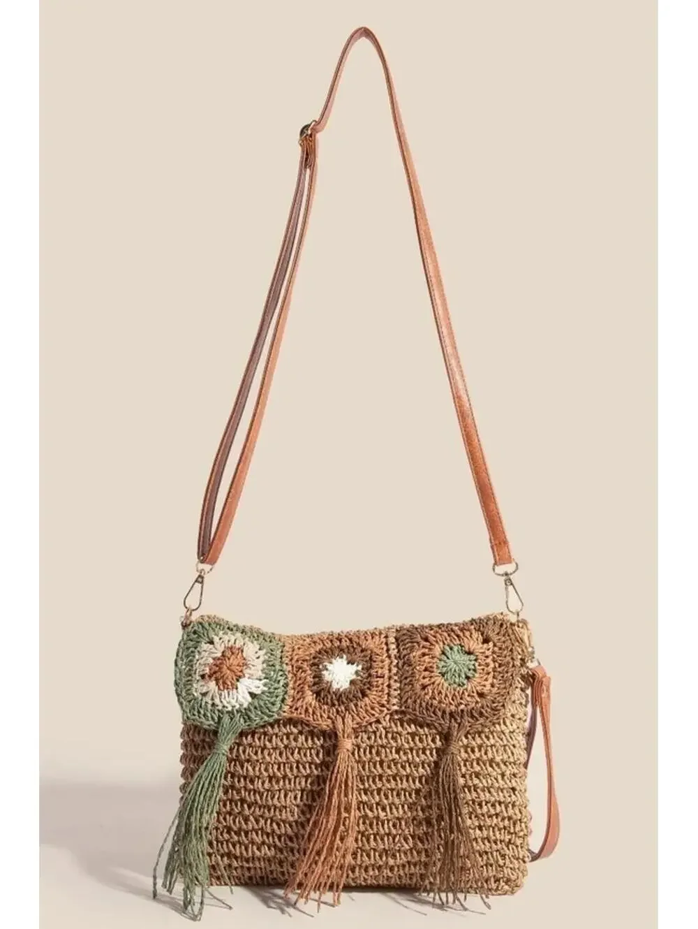 Boho Crochet Resort Style Breezy Braided Straw Crossbody Bag Tassel Clutch NWT